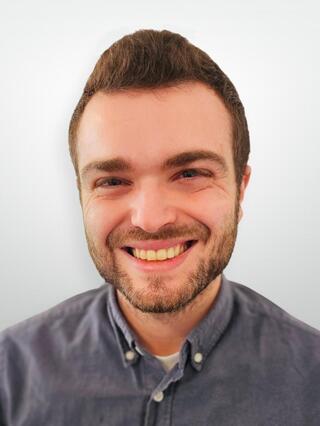 אביב סגרון, סמנכ"ל שיווק בחברת דיפרנט