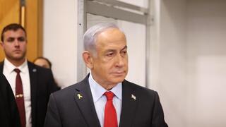 ראש הממשלה בנימין נתניהו נכנס לעדותו בבית המשפט המחוזי בתל אביב