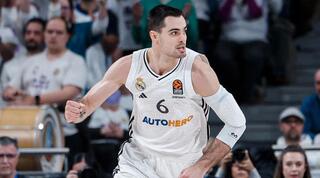 אלברטו אבלדה חוגג