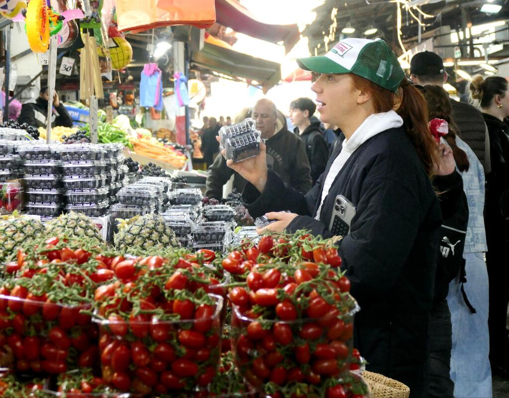 פפראצי מאיה ורטהיימר שוק הכרמל 