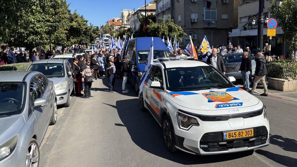 מסע ההלוויה של שלמה מנצור ז"ל בראשון לציון