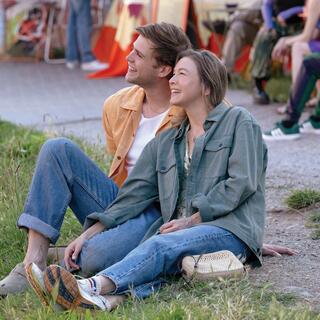 רנה זלווגר וליאו וודל, "ברידג'ט ג'ונס: חוזרת לשוק"