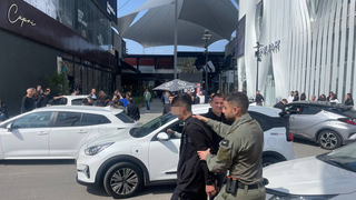 פשיטה של המשטרה ומג"ב על ביג גלילות בעקבות התרעות על שב"חים שמועסקים במקום