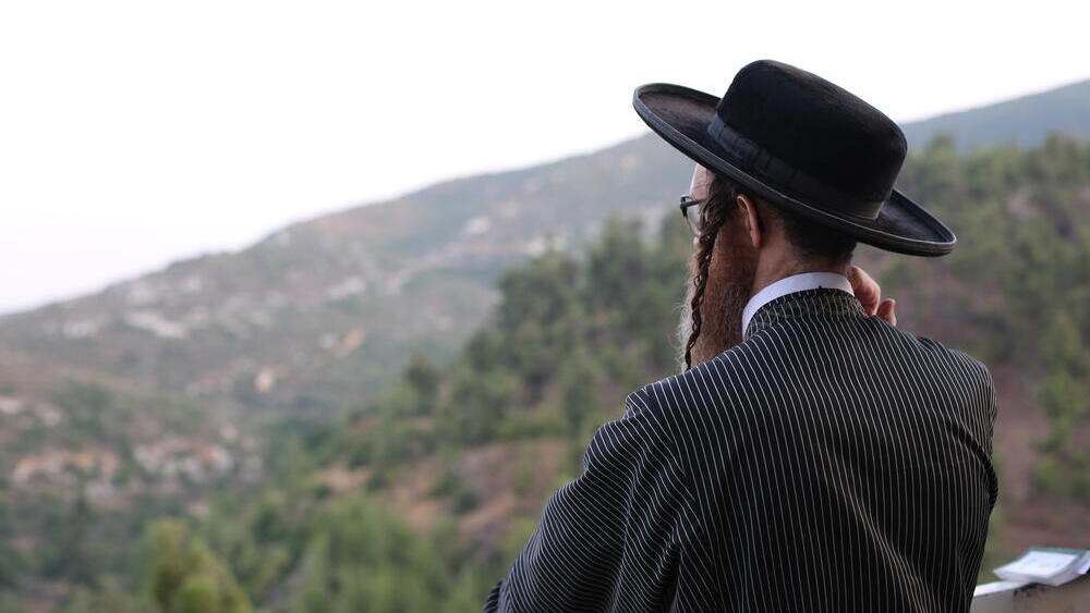 חסיד תולדות אהרן בהר מירון