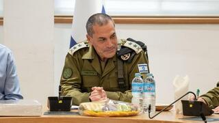 הרמטכ"ל רא"ל אייל זמיר בפגישה עם ראשי הרשויות בדרום