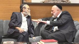 יו"ר ש"ס, הרב אריה דרעי, ויו"ר דגל התורה, הרב משה גפני על תקציב הישיבות   