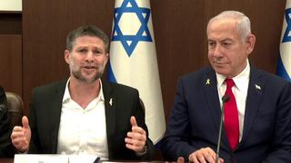 ראש הממשלה בנימין נתניהו ושר האוצר בצלאל סמוטריץ' בישיבת ממשלה