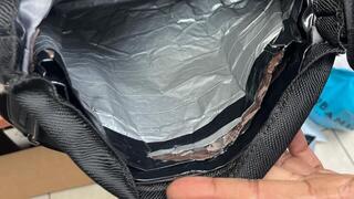 זוג חשודים בגניבה בביג גלילות נתפסו עם שקיות המשמשות לנטרול מערכות הגילוי ורכוש באלפי שקלים