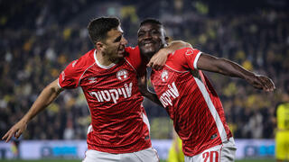 קאנגווה וביטון חוגגים