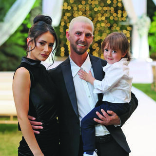 ראם, אלקנה ורבקה בוחבוט. "מתגעגעת למגע שלו"