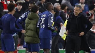 לואיס אנריקה חוגג