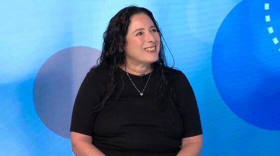 ד״ר אסנת רזיאל מומחית בכירורגיה וטיפול תרופתי להרזיה, מנהלת מרכז רב תחומי לטיפול בהשמנת יתר, אסיא מדיקל