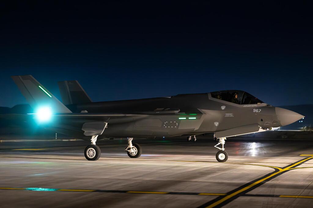 שלושה מטוסי “אדיר” (F-35i) חדשים נחתו בבסיס נבטים