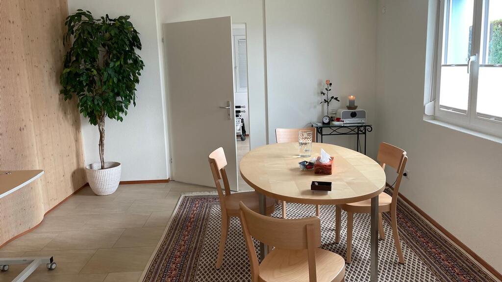 המתת חסד ב"בית הכחול" דיגניטאס שווייץ