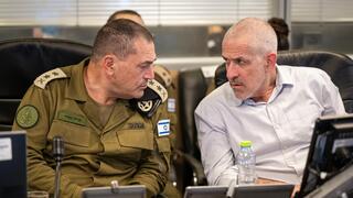 הרמטכ״ל אייל זמיר וראש השב״כ רונן בר בבור חיל האוויר