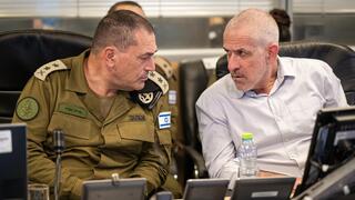 הרמטכ״ל אייל זמיר וראש השב״כ רונן בר בבור חיל האוויר