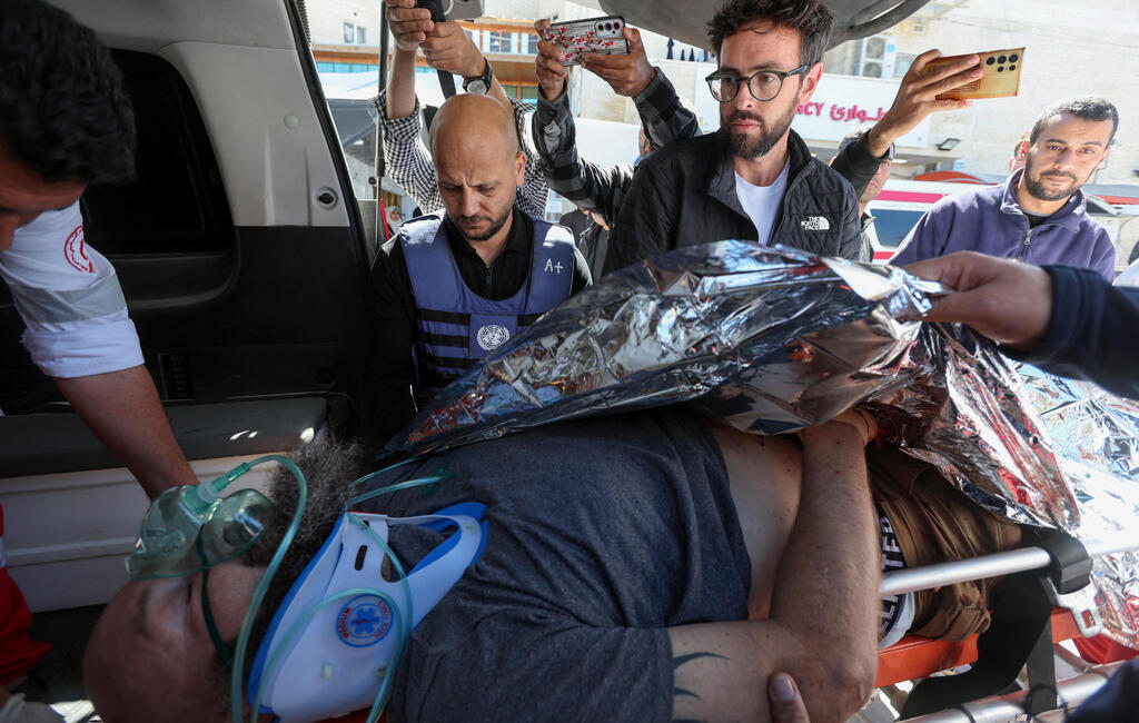 פינוי עובדי האו"ם שנפצעו בהתקפה בעיר עזה