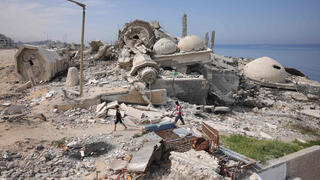 הריסות ברצועת עזה מסגד אבו הנוד בבית לאהיא לאחר תקיפות חיל האוויר