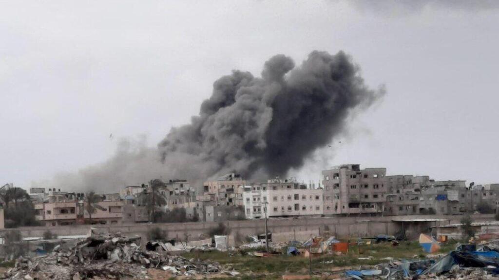 תקיפות אוויריות ברפיח