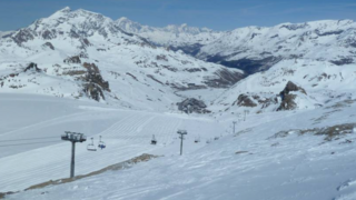 מטייל ישראלי נהרג ממפולת שלגים באתר סקי בצרפת