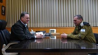 שר הביטחון ישראל כ"ץ והרמטכ"ל אייל זמיר