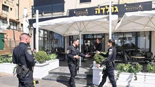 סניף גולדה שבו עבד המחבל שהיה מעורב בפיצוץ האוטובוסים בבת ים