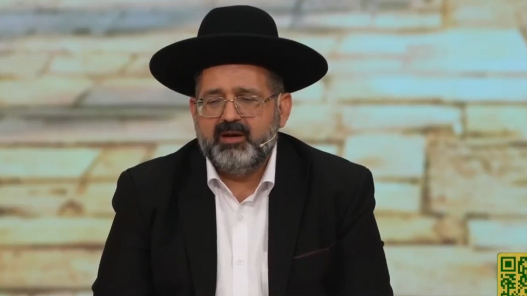 חכם יונס חמאמי בריאיון בטלוויזיה