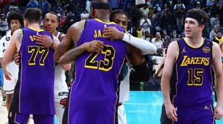 לברון ג'יימס וג'ה מוראנט