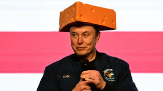 אילון מאסק עצרת ב גרין ביי וויסקונסין ארה"ב לקראת בחירות לתפקיד שופט בבית המשפט העליון במדינה