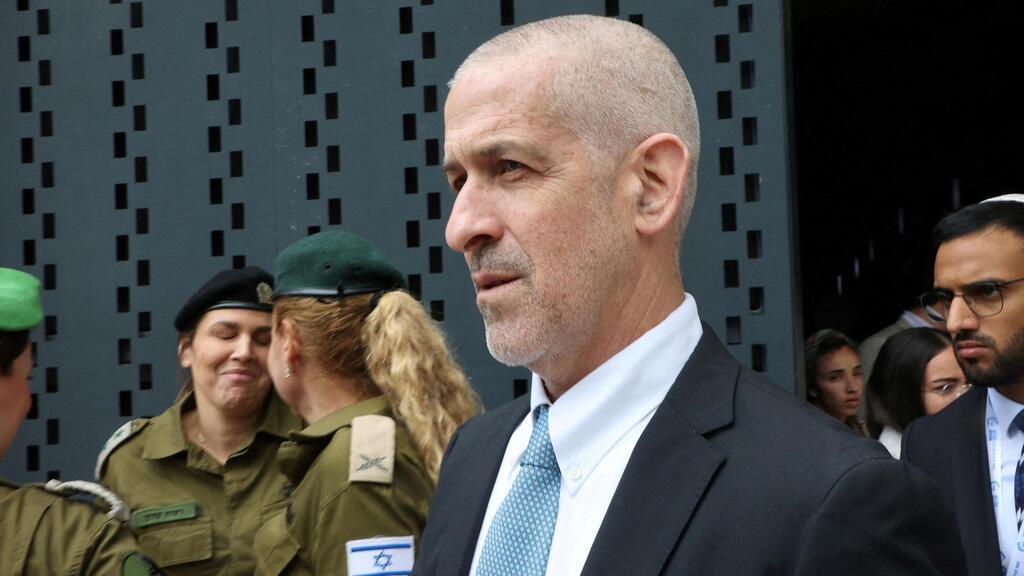  רונן בר
