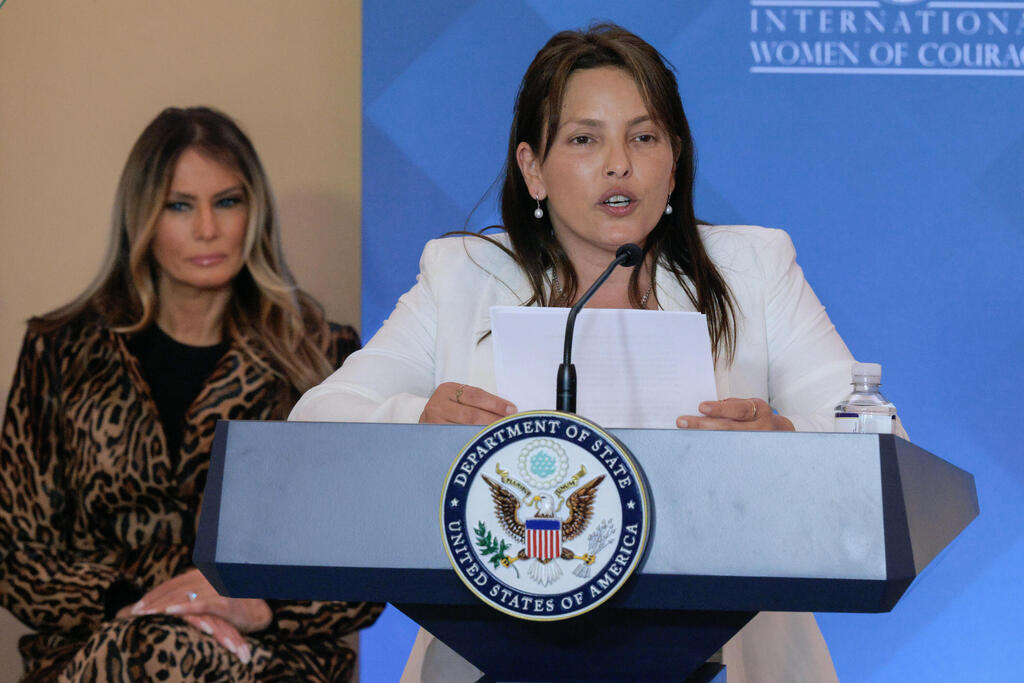 Amit Soussana (Photo: Chip Somodevilla/Getty Images) שורדת השבי עמית סוסנה זוכה בפרס "נשים אמיצות" של מזכיר המדינה האמריקאי