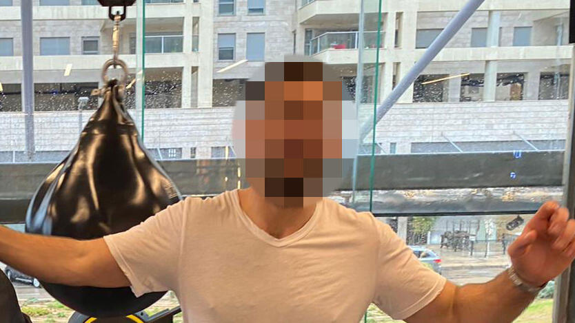 פתיחת סטודיו 