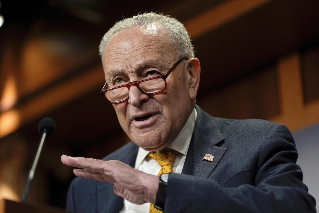 Senate Minority Leader Chuck Schumer (Photo: AP Photo/Julia Demaree Nikhinson) הסנאטור צ'אק שומר ארה"ב 3 במרץ