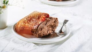 מוס שוקולד עם "קלוש" שקדים