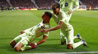 פראן טורס בטירוף עם חבריו בברצלונה