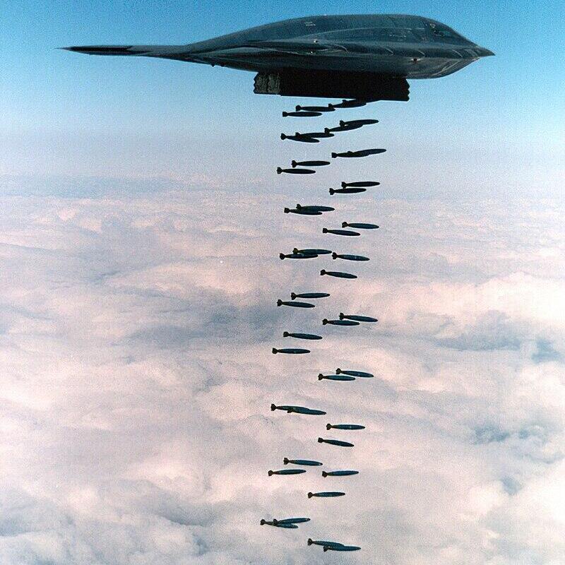 B-2 מפציץ אסטרטגי של ארה"ב בתרגיל משנת 1994