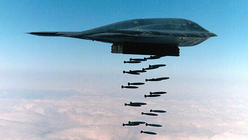 B-2 מפציץ אסטרטגי של ארה"ב בתרגיל משנת 1994