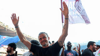 פ.ס.ז' חוגגת אליפות לואיס אנריקה