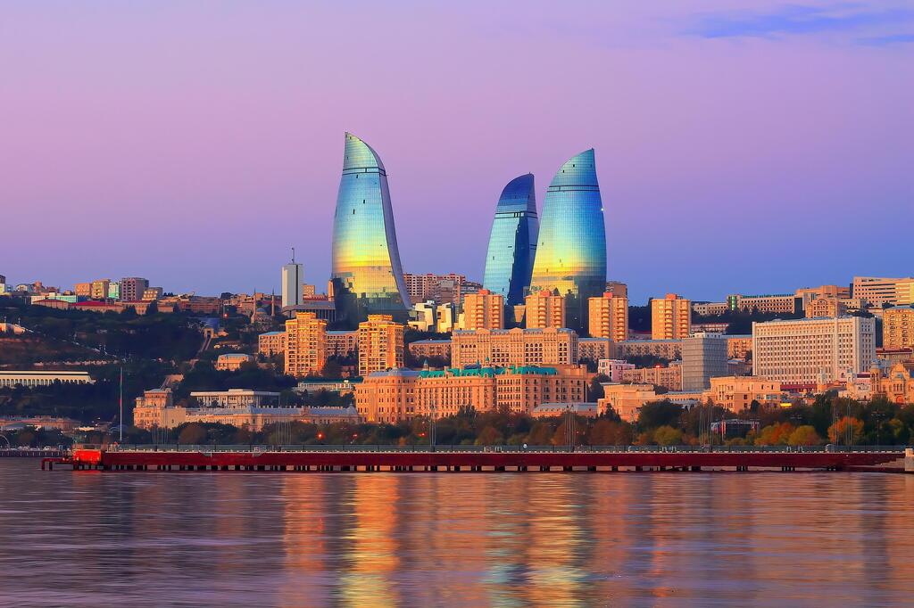 Baku, the capital of Azerbaijan (Photo: shutterstock) באקו אזרבייג'ן אילוסטרציה ארכיון