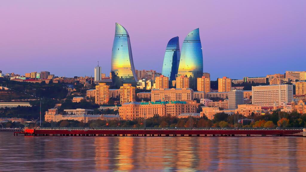 באקו אזרבייג'ן אילוסטרציה ארכיון