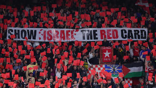 הפגנה במשחק של סביליה