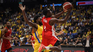 הארפר עולה לסל