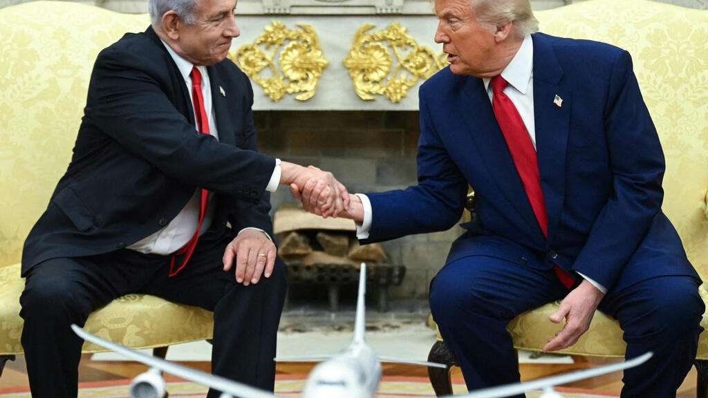 ראש הממשלה בנימין נתניהו ונשיא ארה"ב דונלד טראמפ בחדר הסגול