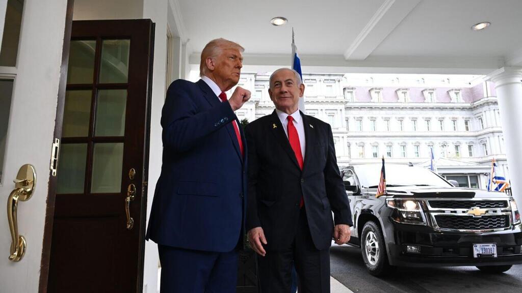 ראש הממשלה בנימין נתניהו מתקבל בבית הלבן על-ידי נשיא ארצות-הברית דונלד טראמפ