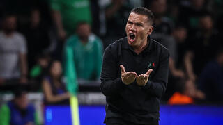 מאמן מכבי חיפה ברק בכר