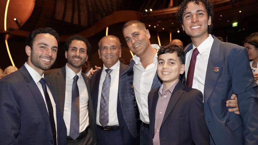 בני משפחתה של נזריאן