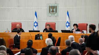 דיון בבג"ץ בעתירות לפיטורי ראש השב"כ רונן בר