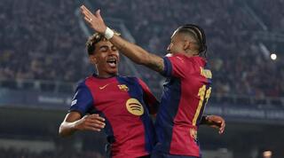 ראפיניה ולאמין ימאל חוגגים