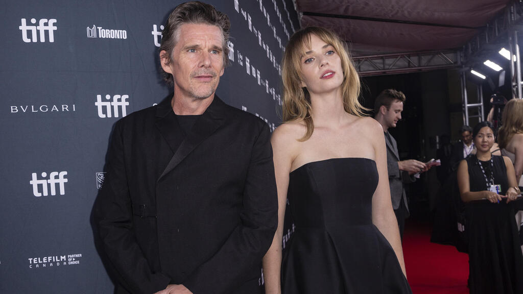 מאיה ואית'ן הוק