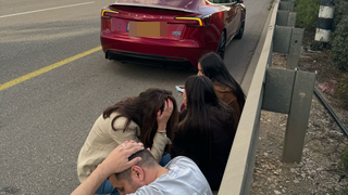 אזעקה בכביש 6, בכניסה לפתח תקווה 